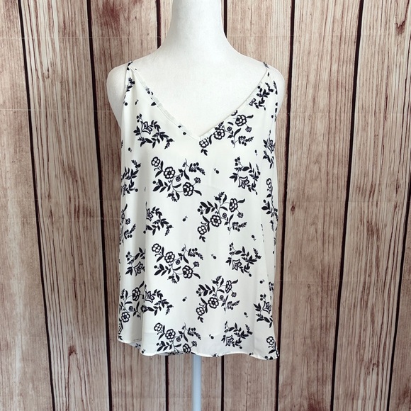LOFT Tops - LOFT White with Blue Floral Pattern Camisole Top Medium